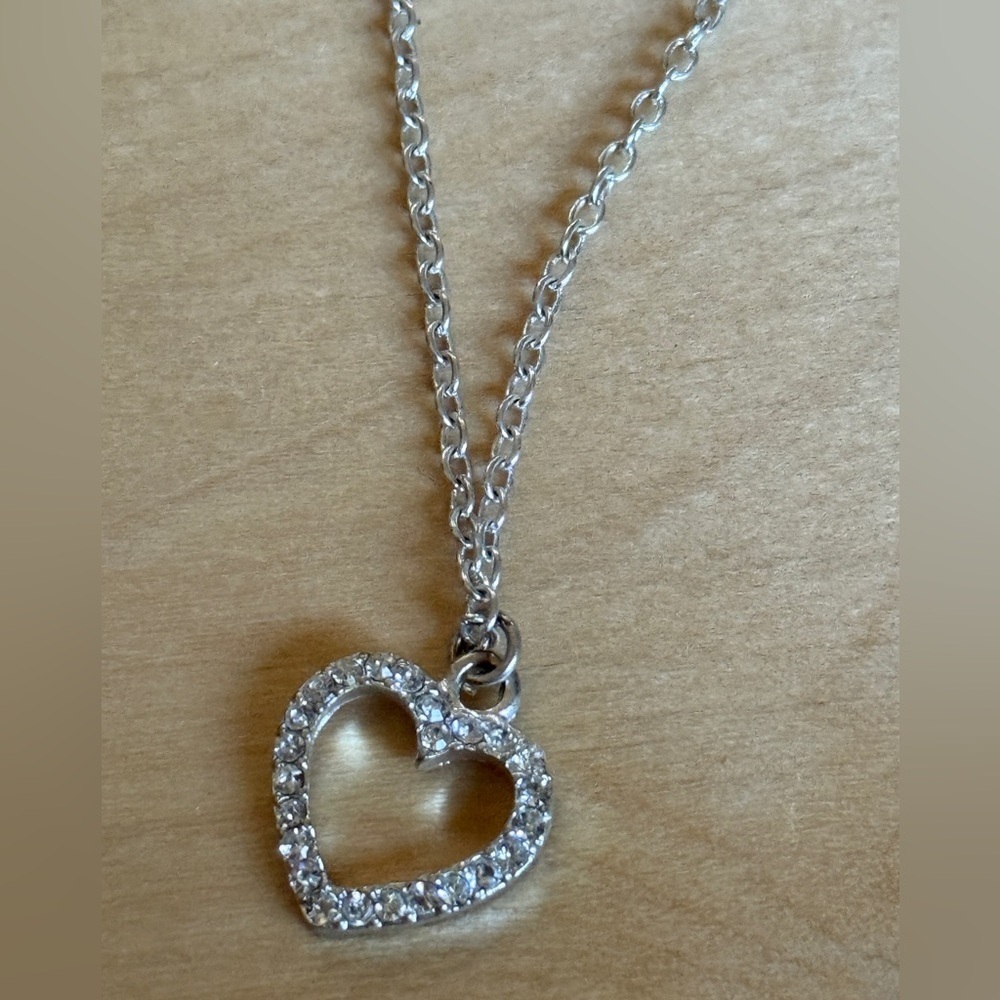 Silver Heart Pendant Necklace - Picture 3 of 3